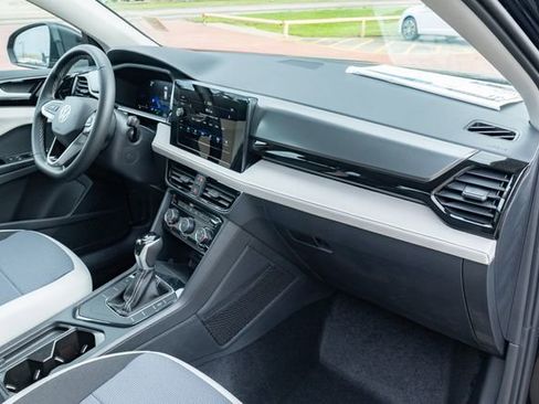 New 2026 Volkswagen Taos S image 38