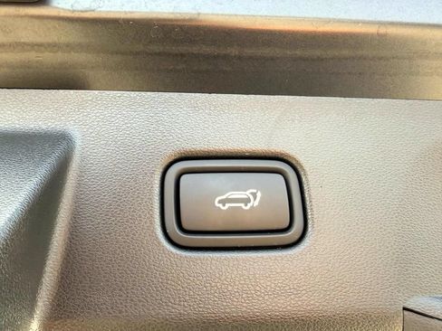 Certified 2023 Hyundai Tucson SEL w/ Convenience Package AWD/4WD image 9