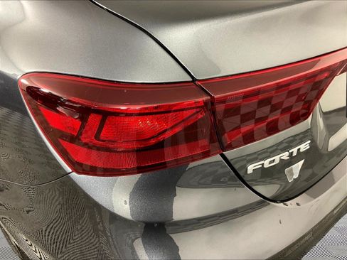 Certified 2024 Kia Forte LXS w/ LXS Technology Package FWD image 22