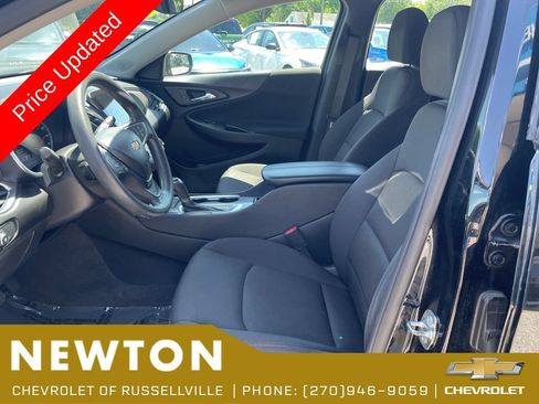 Used 2020 Chevrolet Malibu LT FWD image 4