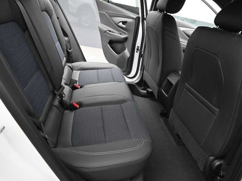 New 2026 Buick Envista Preferred w/ Convenience I Package FWD image 23