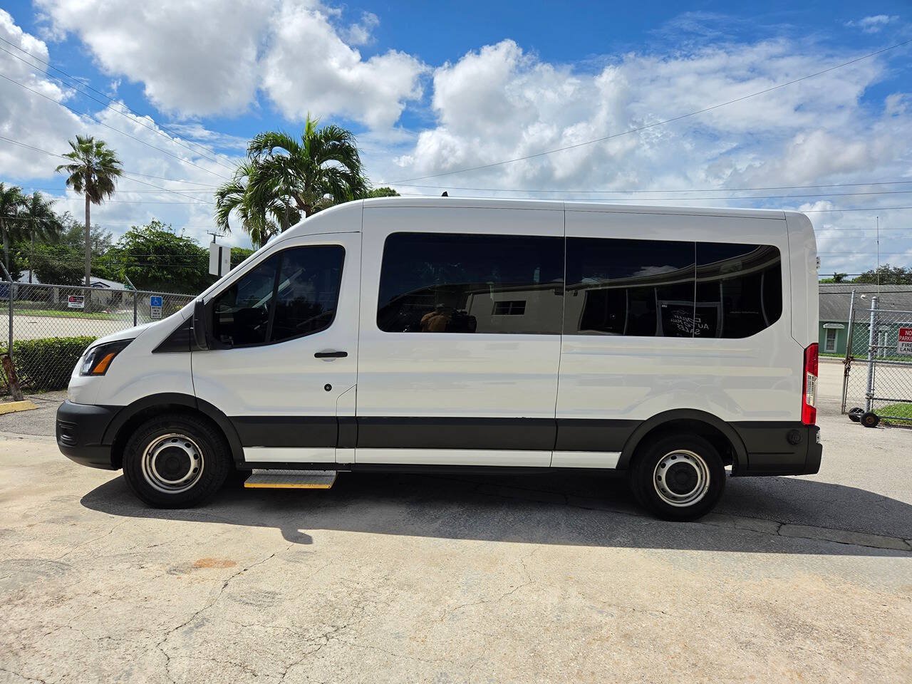 Used 2024 Ford Transit 350 XL RWD image 8