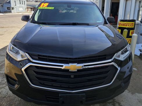 Used 2019 Chevrolet Traverse LS w/ LPO, Floor Liner Package AWD/4WD image 2