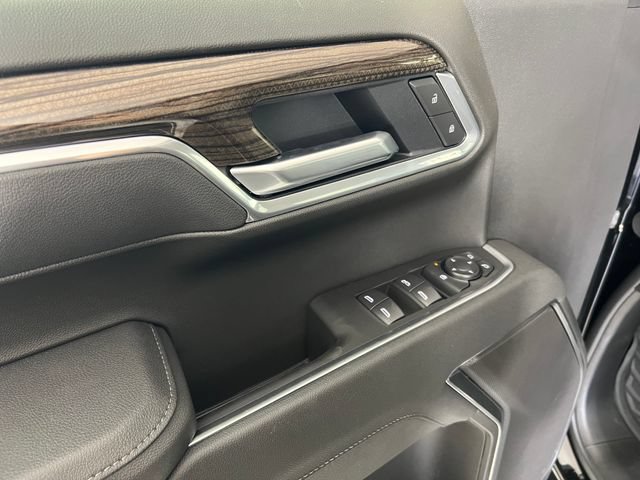 New 2026 Chevrolet Silverado 1500 RST w/ Z71 Off-Road Package AWD/4WD image 11