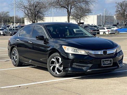 Used 2017 Honda Accord LX image 2