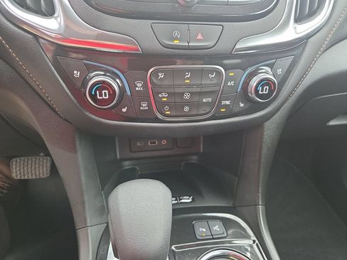 Certified 2023 Chevrolet Equinox Premier AWD/4WD image 15