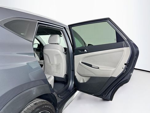 Used 2017 Hyundai Tucson Sport image 29