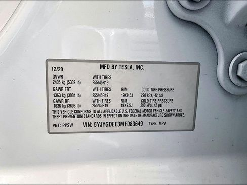 Used 2021 Tesla Model Y Long Range image 19