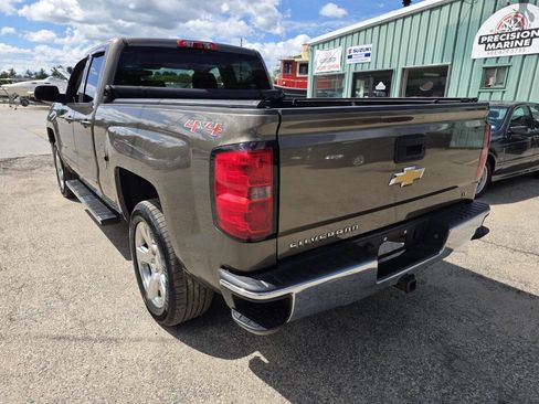 Used 2015 Chevrolet Silverado 1500 LT w/ LT Convenience Package AWD/4WD image 12