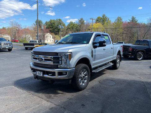 Used 2019 Ford F250 Lariat w/ Chrome Package AWD/4WD image 4