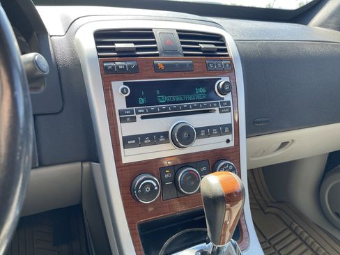 Used 2009 Chevrolet Equinox LT image 17