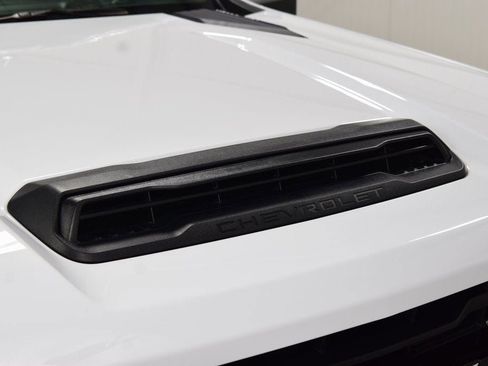 Used 2025 Chevrolet Silverado 3500 W/T w/ WT/CX Safety Package image 8