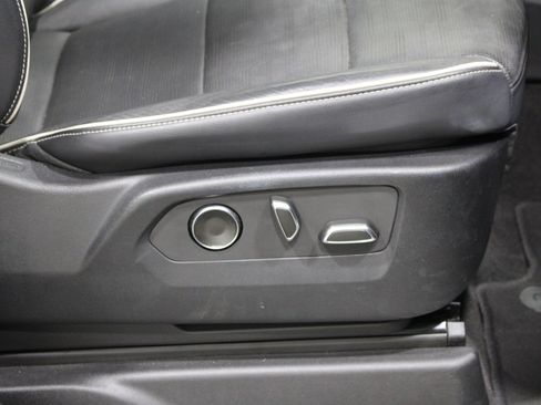 Used 2023 Cadillac Escalade Sport AWD/4WD image 28