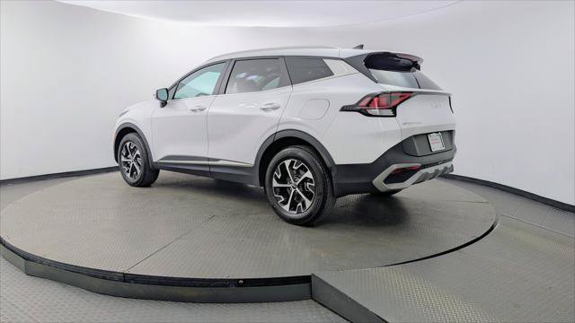 Used 2023 Kia Sportage EX AWD/4WD image 6