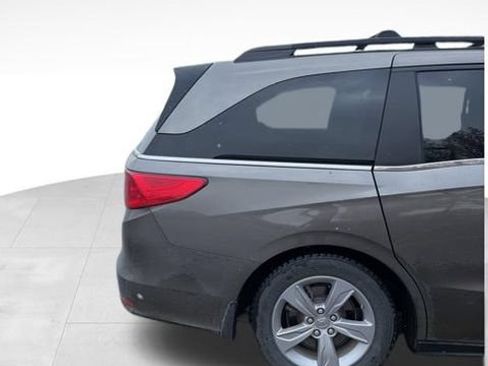 Used 2018 Honda Odyssey EX-L image 23