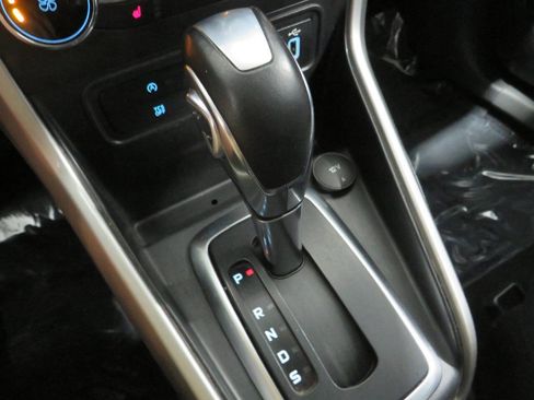 Used 2019 Ford EcoSport Titanium image 25
