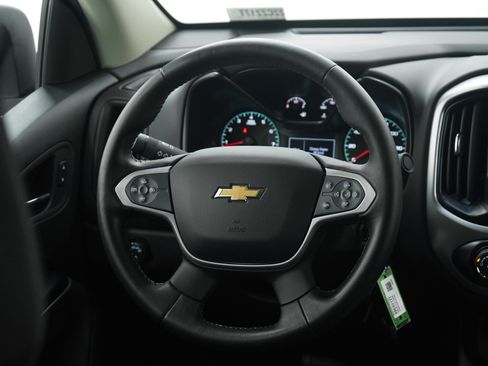 Used 2022 Chevrolet Colorado LT image 16