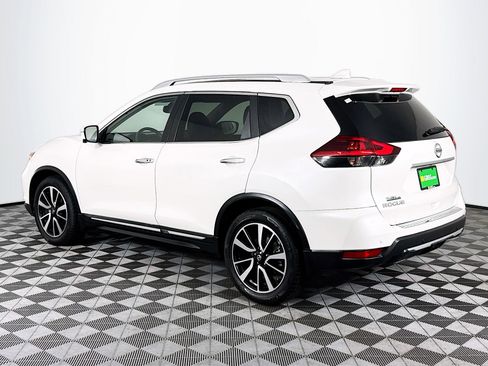 Used 2019 Nissan Rogue SL w/ Premium Package FWD image 6