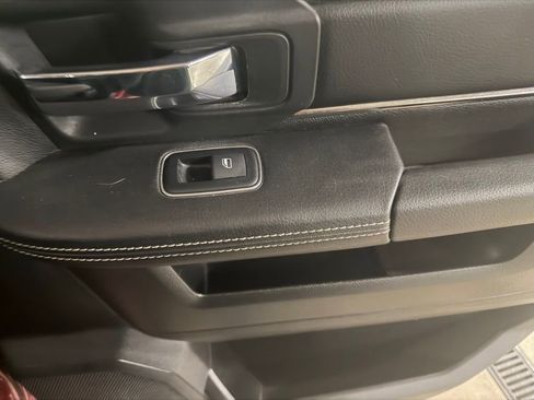 Used 2018 RAM 2500 Big Horn w/ Sport Appearance Group image 33