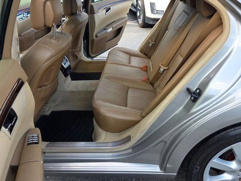 Used 2007 Mercedes-Benz S 550 4MATIC image 33
