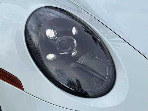 Used 2022 Porsche 911 GT3 image 9