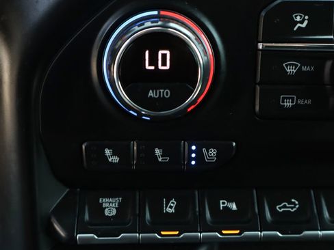 Used 2021 Chevrolet Silverado 2500 LTZ w/ LTZ Plus Package AWD/4WD image 44