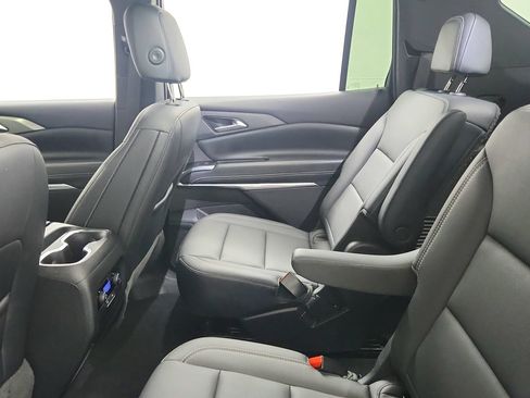 Used 2024 Chevrolet Traverse LT w/ LPO, Floor Liner Package FWD image 23
