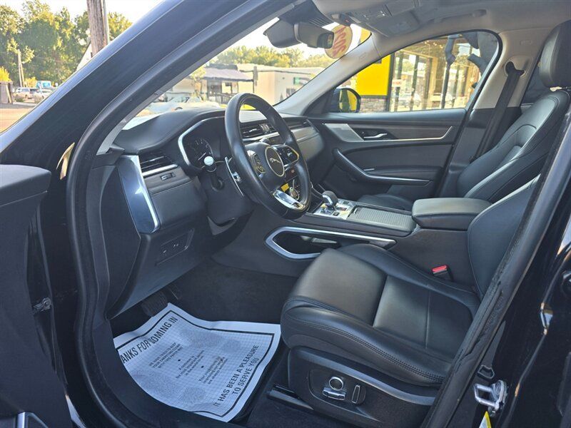 Used 2021 Jaguar F-PACE AWD/4WD image 11