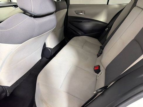 Used 2020 Toyota Corolla LE image 20