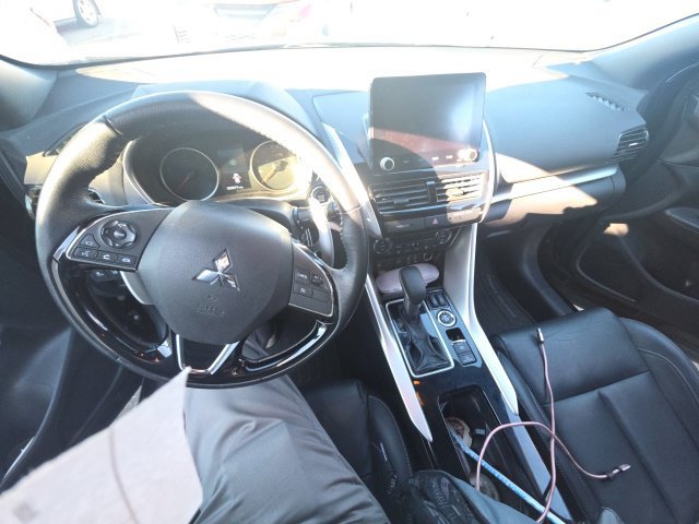 Used 2023 Mitsubishi Eclipse Cross AWD image 2