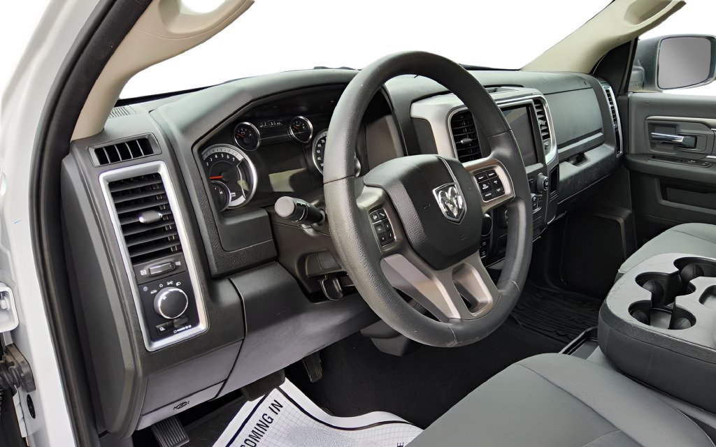 Used 2023 RAM 1500 Classic SLT w/ Electronics Group AWD/4WD image 20