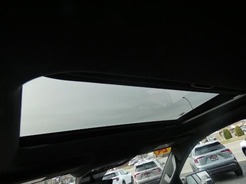 Certified 2024 GMC Sierra 1500 AT4 w/ Technology Package image 15