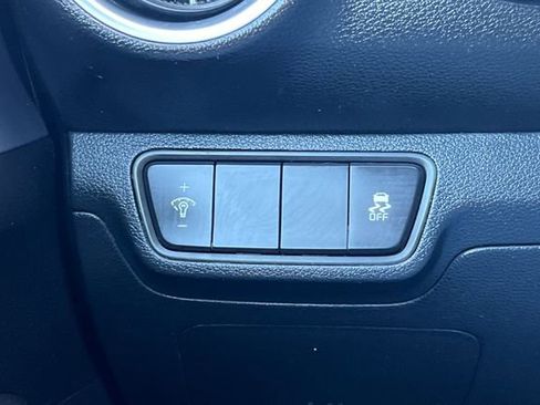 Certified 2024 Kia Forte LXS FWD image 33