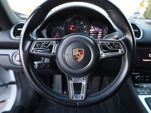 Used 2018 Porsche 718 Cayman image 27