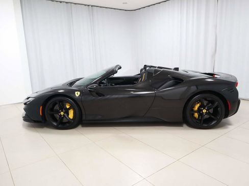 Certified 2025 Ferrari SF90 Spider AWD/4WD image 16