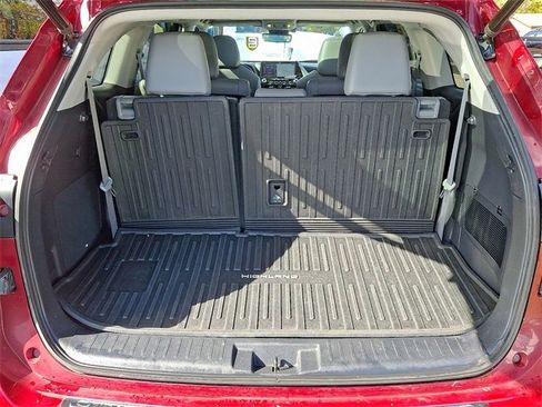 Used 2021 Toyota Highlander Platinum image 27