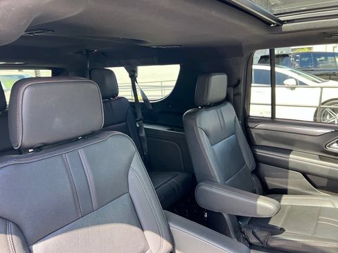 Used 2023 Chevrolet Suburban RST w/ Luxury Package AWD/4WD image 67