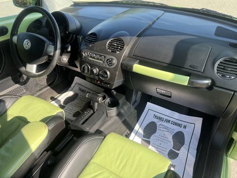 Used 2003 Volkswagen Beetle GLS image 12
