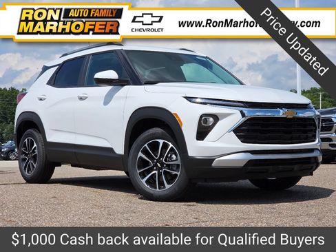 New 2026 Chevrolet TrailBlazer LT w/ Convenience Package AWD/4WD image 1