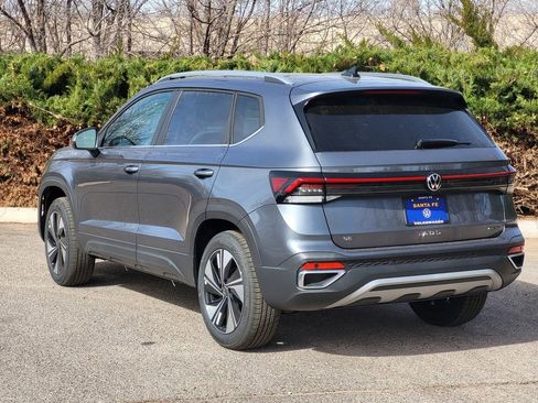 New 2026 Volkswagen Taos SE AWD/4WD image 6