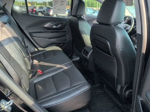 Used 2023 GMC Terrain SLT w/ Elevation Edition AWD/4WD image 38