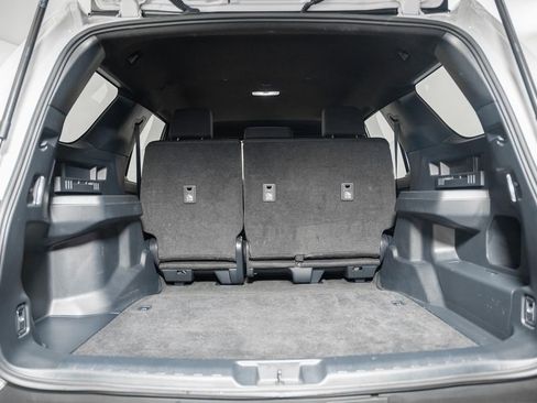 Certified 2025 Toyota 4Runner SR5 image 8