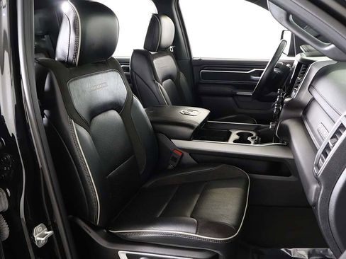 Used 2024 RAM 1500 Laramie image 29