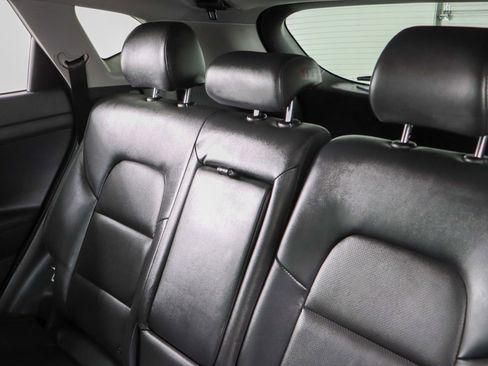 Used 2020 Hyundai Tucson Limited image 25