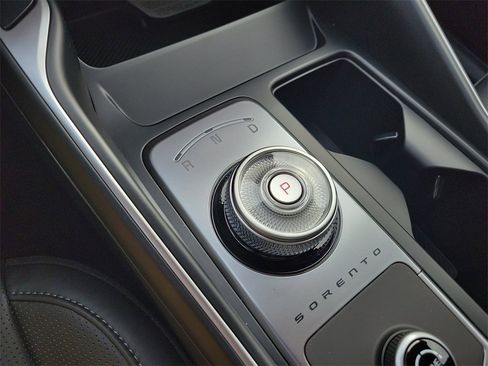 New 2026 Kia Sorento EX image 36