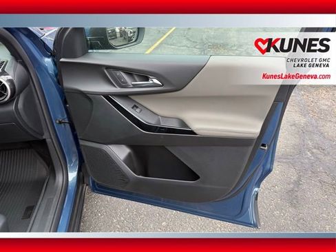 New 2026 Chevrolet Equinox LT image 19