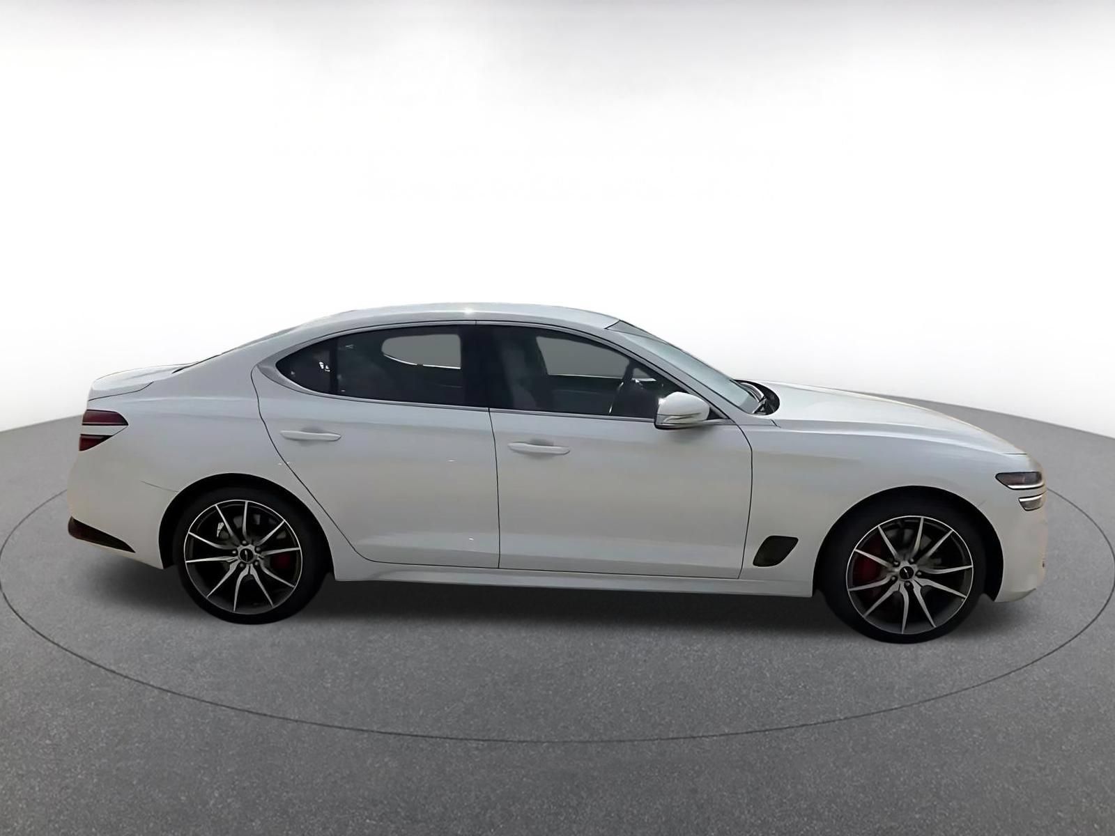 Used 2025 Genesis G70 2.5T AWD/4WD image 15