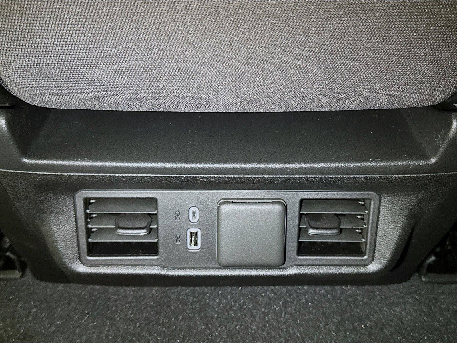 New 2026 GMC Sierra 1500 SLE w/ Preferred Package RWD image 14