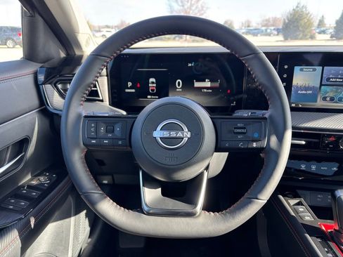 New 2025 Nissan Kicks SR w/ SR Premium Package image 13