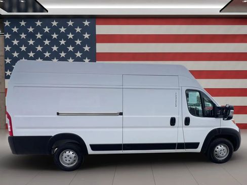 Used 2023 RAM ProMaster 3500 w/ Lane Management Group image 2